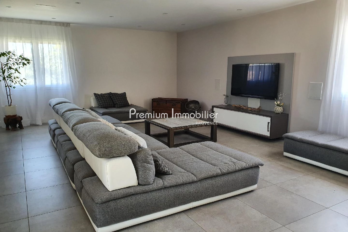 Location saisonnière villa Saint-Cannat 