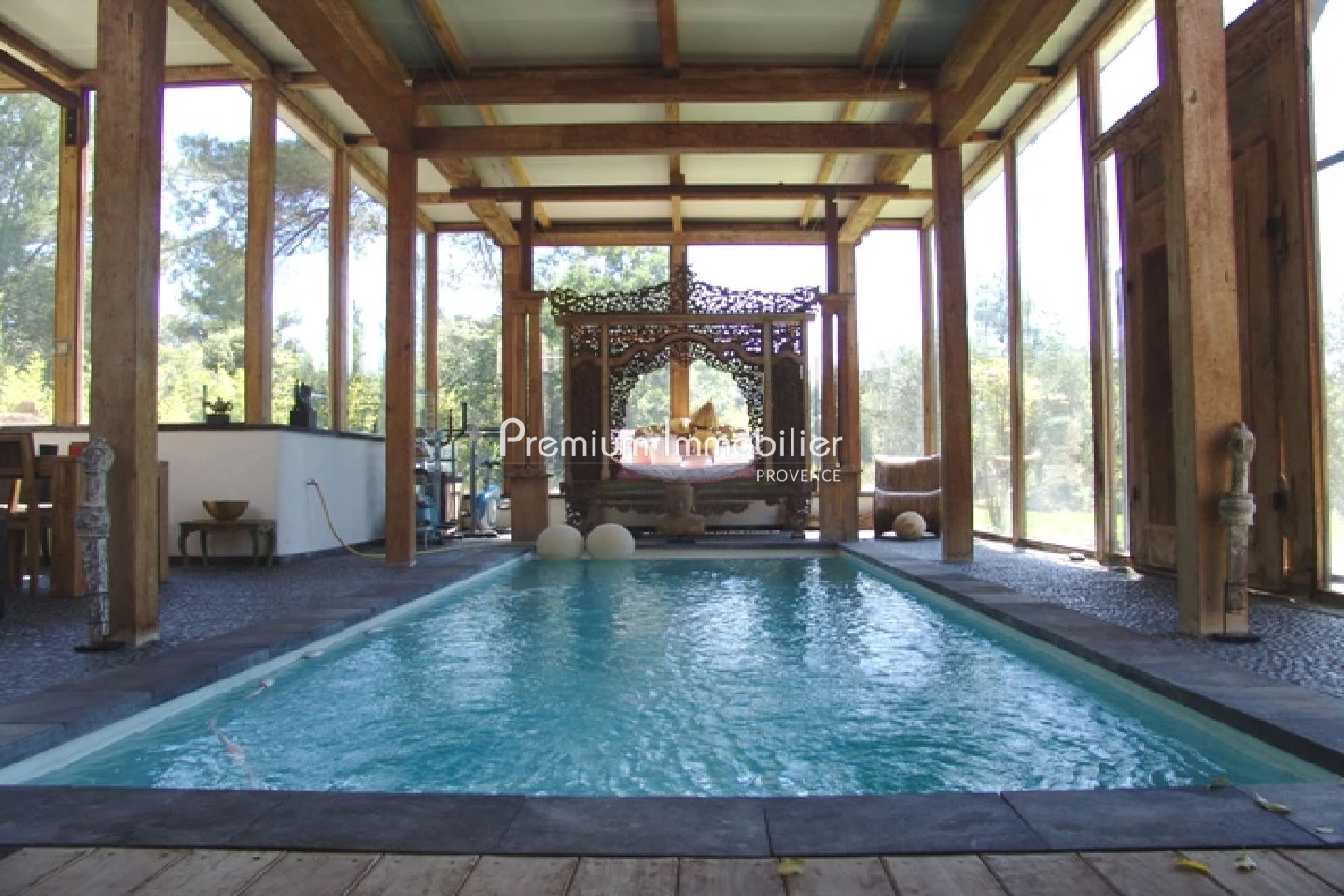 Location saisonnière villa Saint-Marc-Jaumegarde 