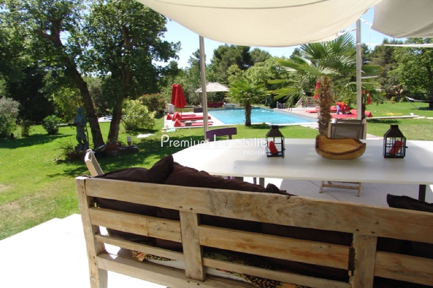 Location saisonnière villa Saint-Marc-Jaumegarde 