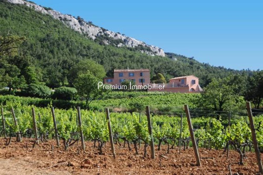 Location saisonnière villa Trets 