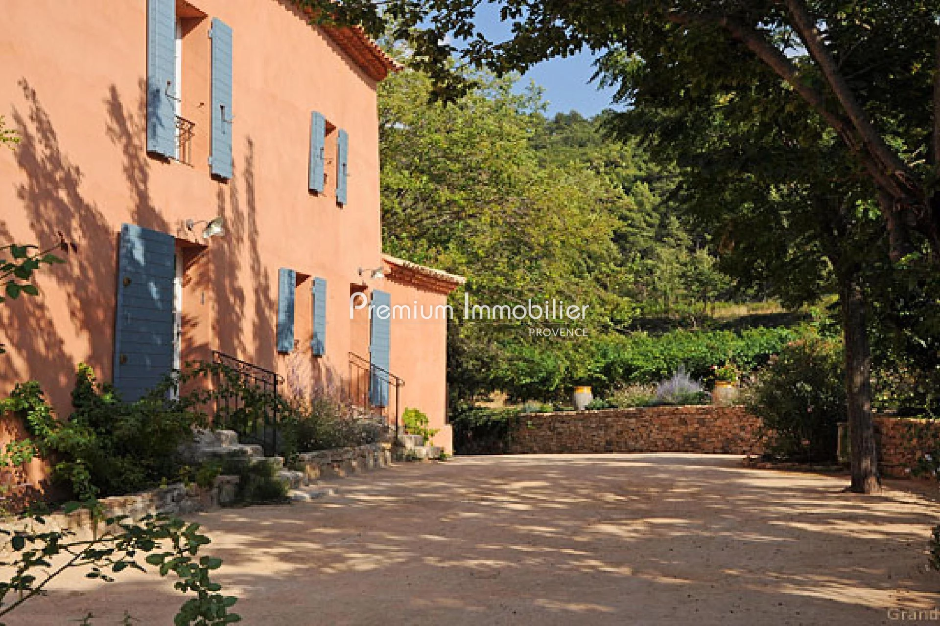 Location saisonnière villa Trets 