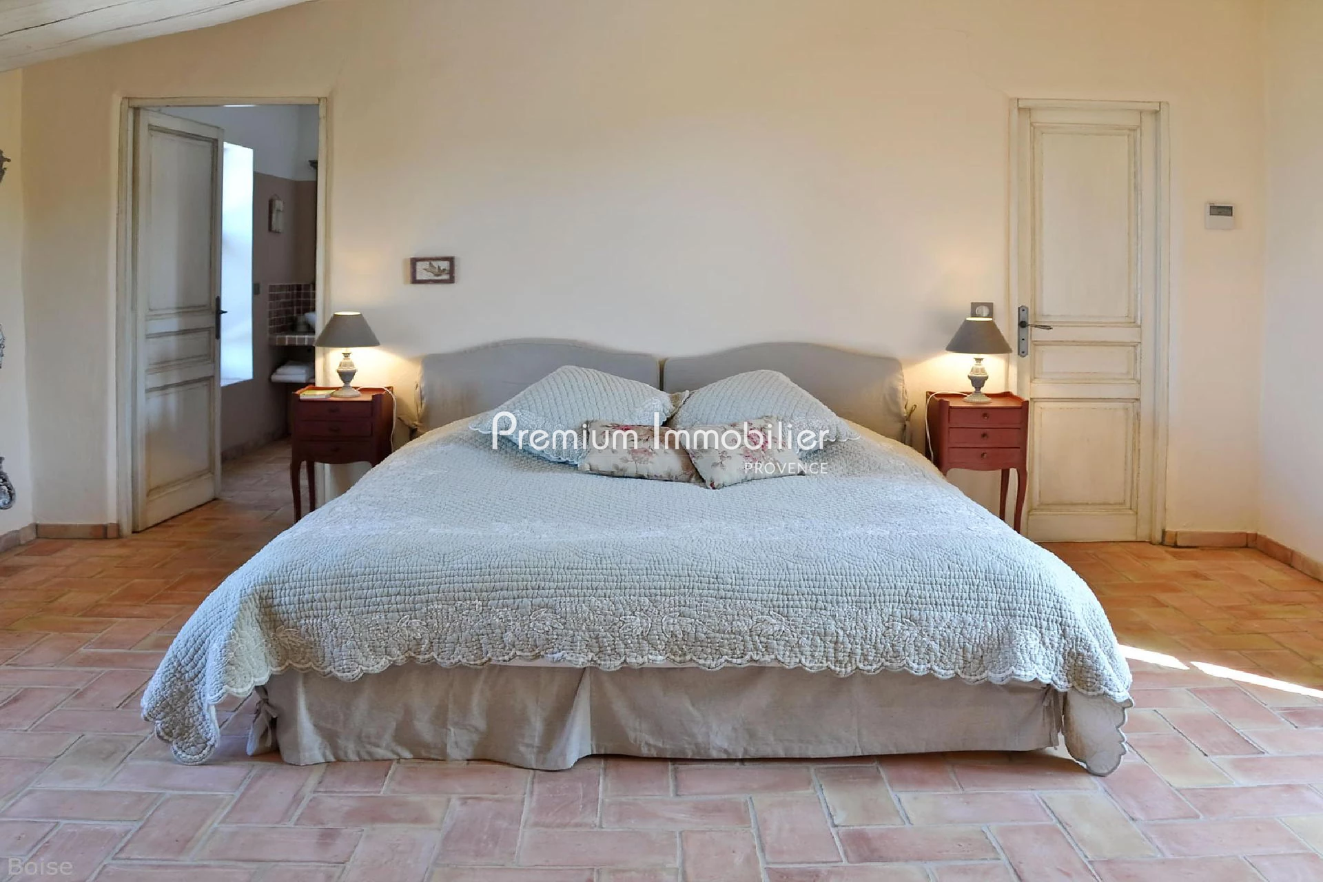 Location saisonnière villa Trets 