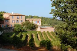 Location saisonnière villa Trets 