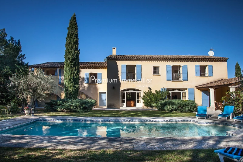 Location saisonnière villa Saint-Rémy-de-Provence  