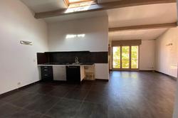 Location appartement Le Puy-Sainte-Réparade  