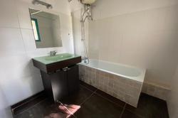 Location appartement Le Puy-Sainte-Réparade  