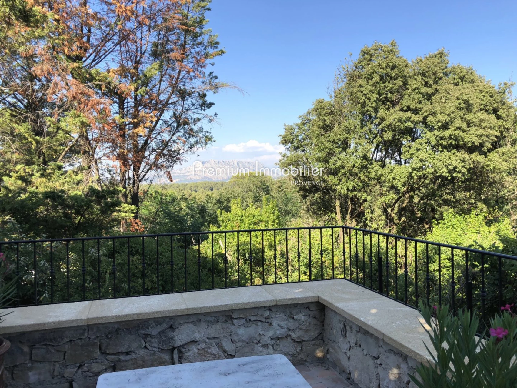 Location villa Aix-en-Provence 