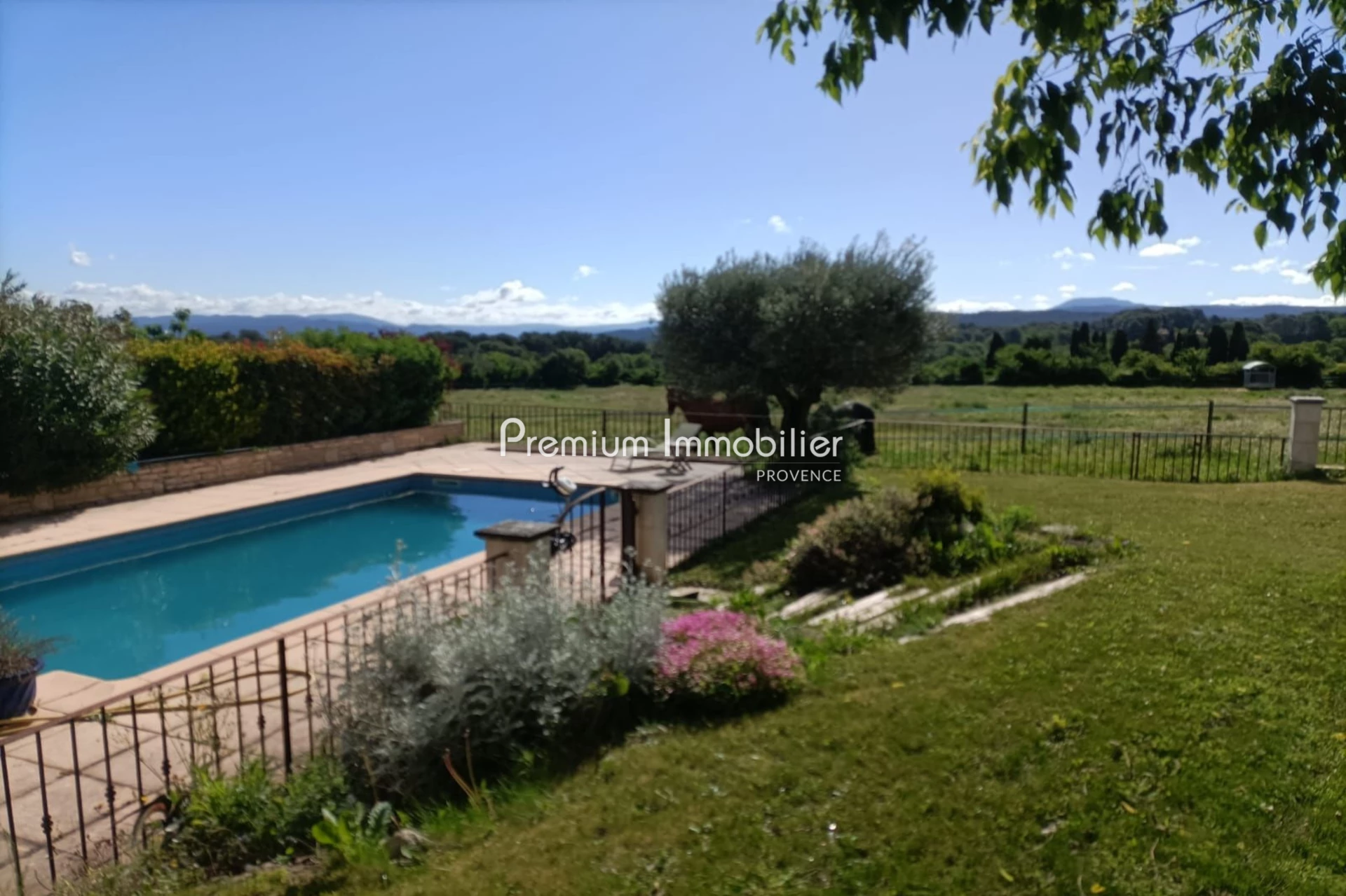 Location maison Le Puy-Sainte-Réparade 