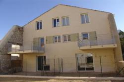 Location appartement Le Puy-Sainte-Réparade  