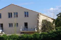 Location appartement Le Puy-Sainte-Réparade  