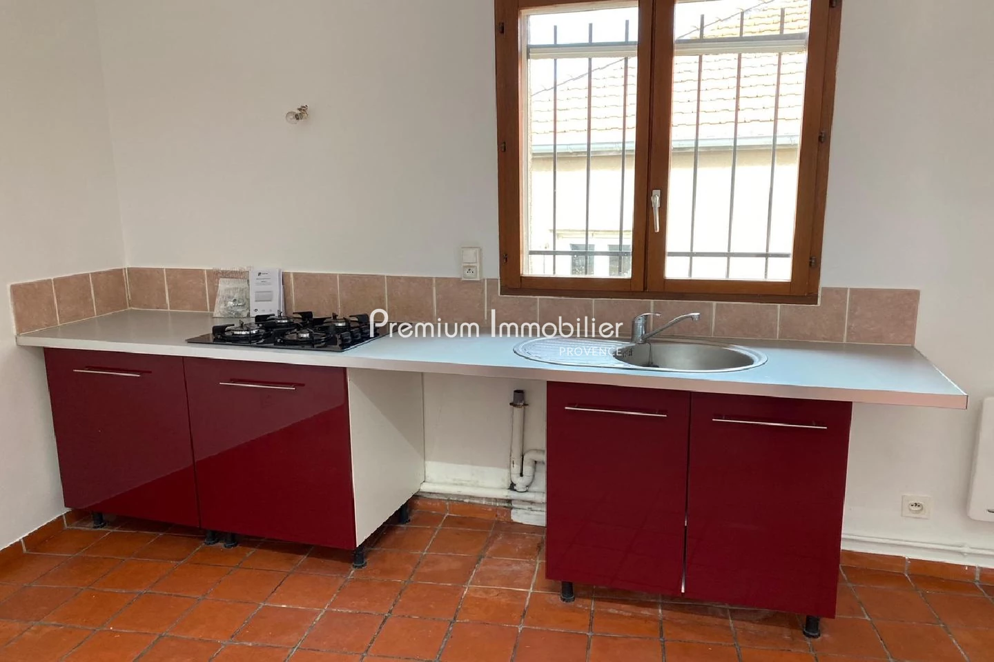 Location appartement Le Puy-Sainte-Réparade 