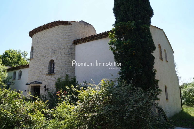 Location villa Aix-en-Provence  