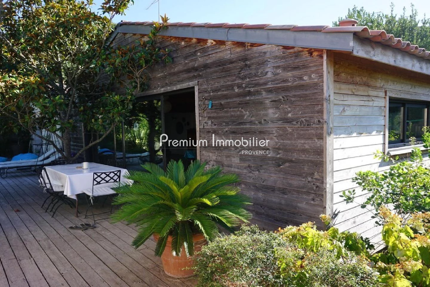 Location villa Le Puy-Sainte-Réparade 