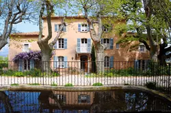 Location saisonnière maison Trets 