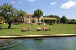 Location saisonnière villa Puyricard  