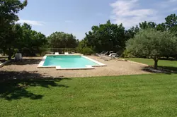 Location saisonnière villa Cucuron 