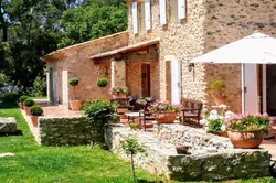 Location saisonnière villa Rognes 