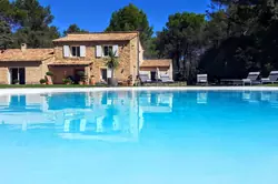 Location saisonnière villa Rognes 