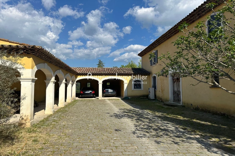 Professionnel murs immeuble Pertuis  