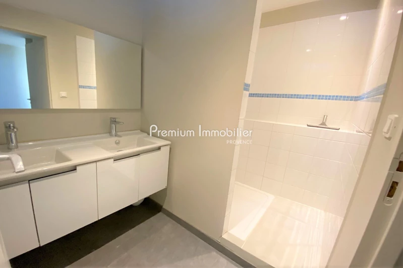 Vente appartement Le Puy-Sainte-Réparade  