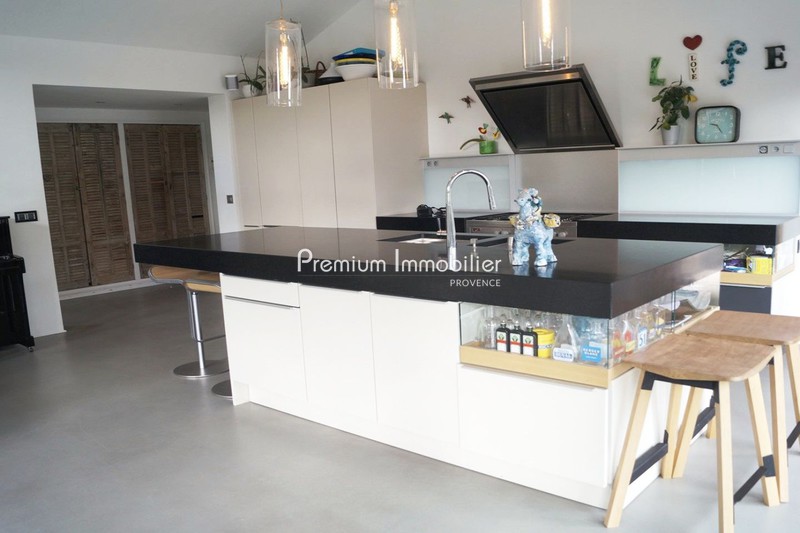 Vente villa Le Puy-Sainte-Réparade  