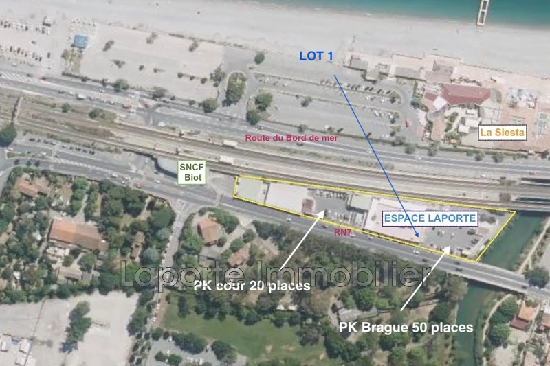 Professionnel local commercial Antibes  