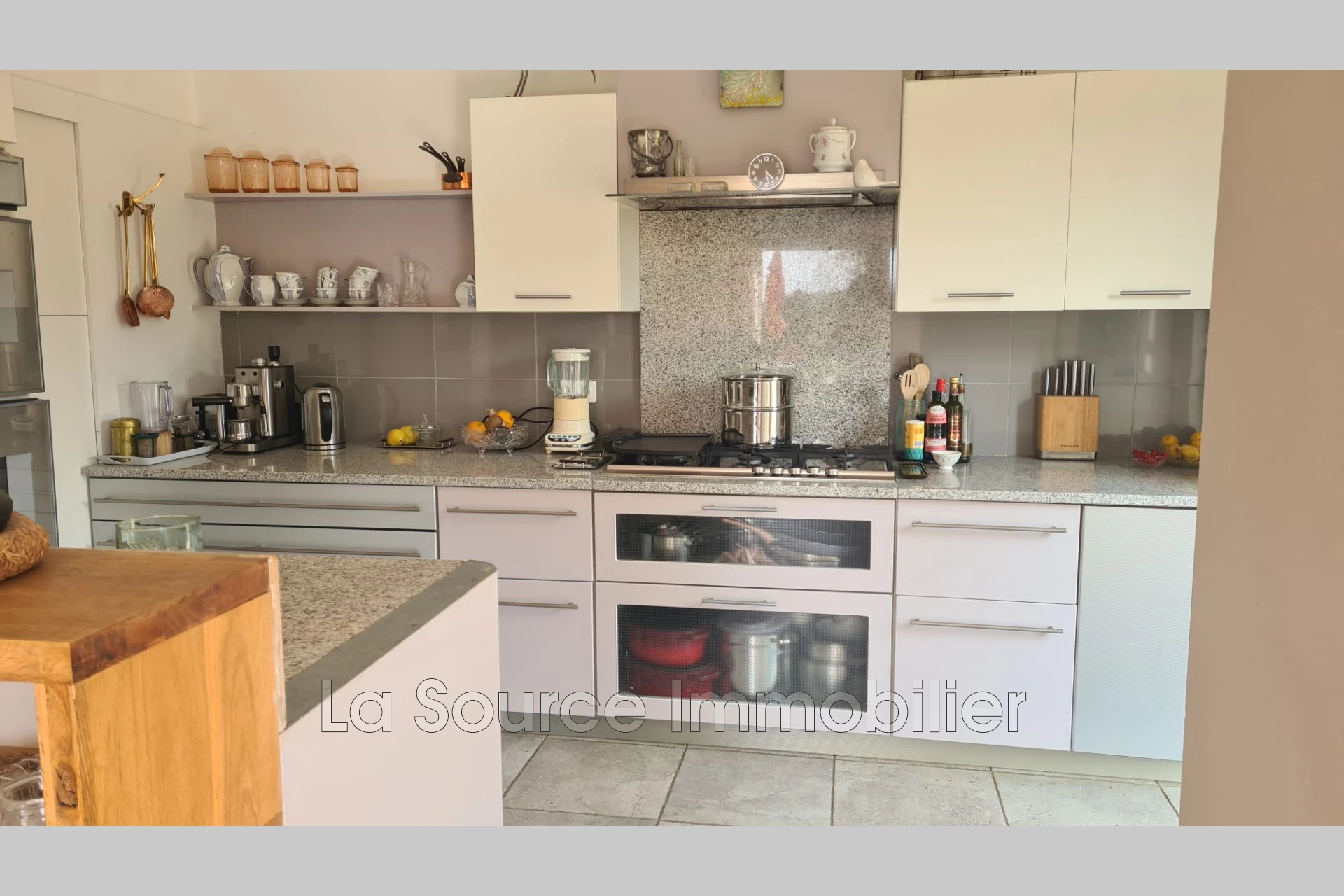 Maison 5 pièces 160 m² · à Campagne · 160 m² · 1 785 000 €
