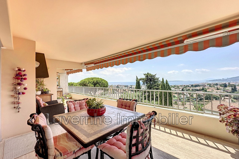 appartement  4 pièces  Antibes Centre-ville  93 m² -   