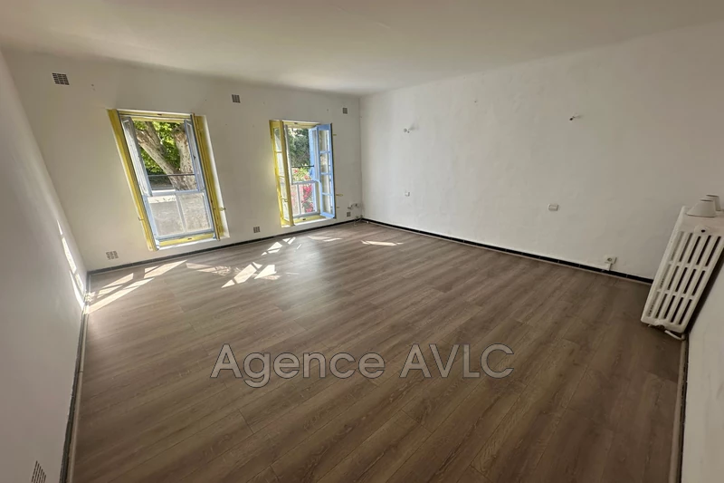 Location maison Arles  