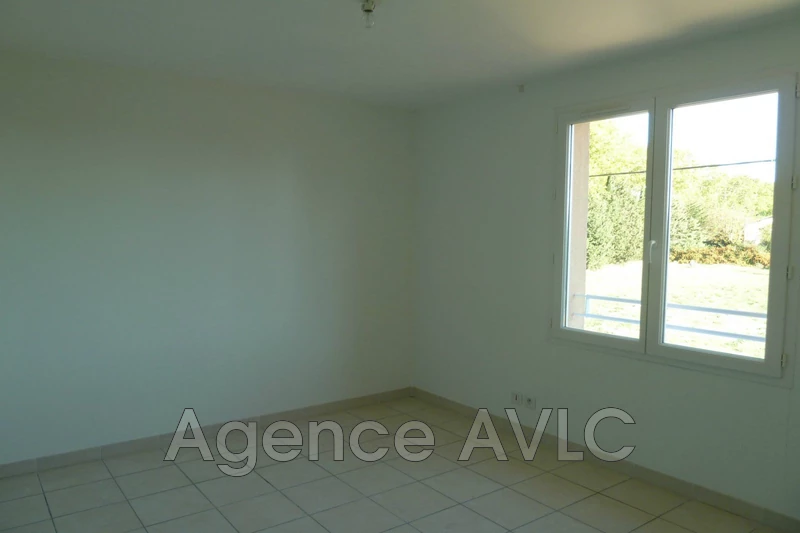 Location maison Arles  