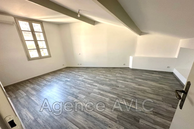 Location maison Arles  