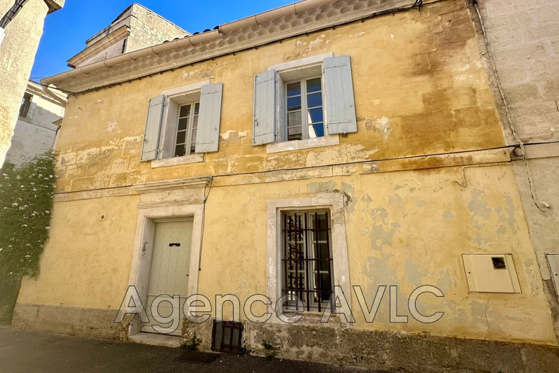 Location maison Arles  