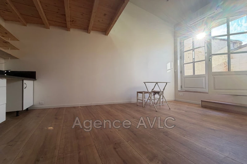 Location maison Arles  