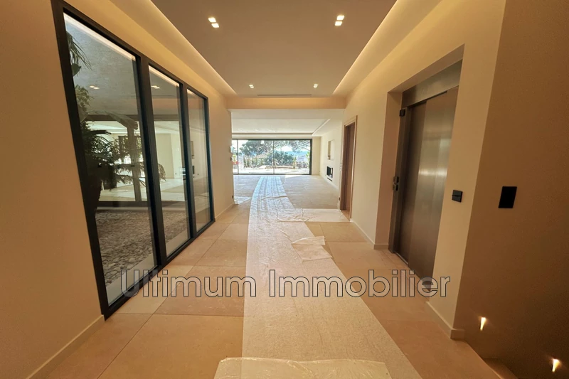 Vente villa contemporaine Sainte-Maxime  
