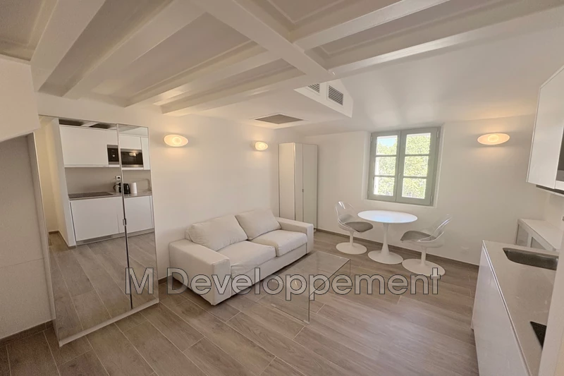 Location appartement Aix-en-Provence  