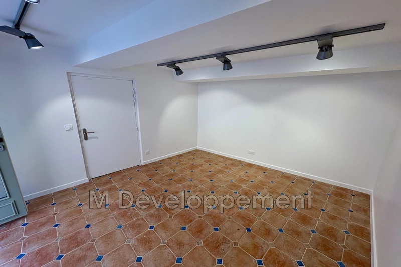 Professionnel local commercial Saint-Tropez  