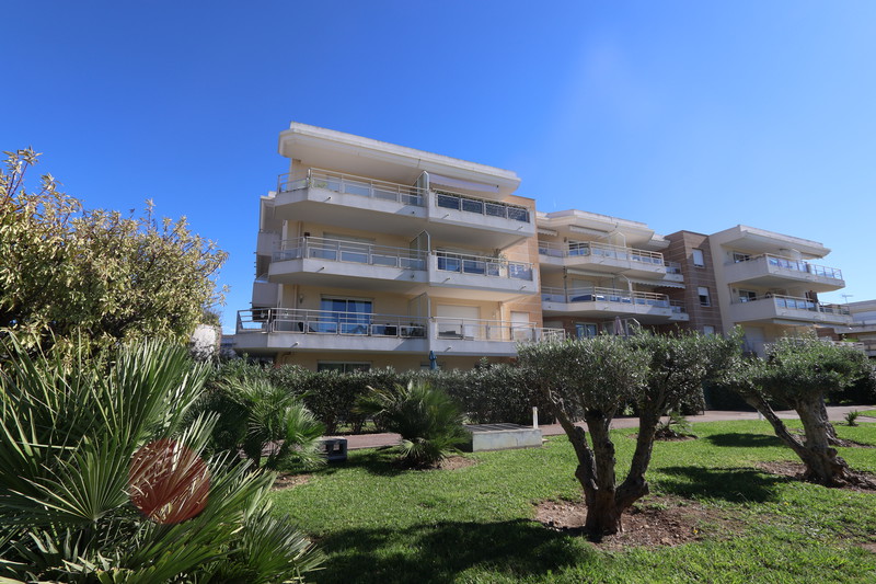 Photo Appartement Antibes Estagnol,   achat appartement  2 pièces   39&nbsp;m&sup2;