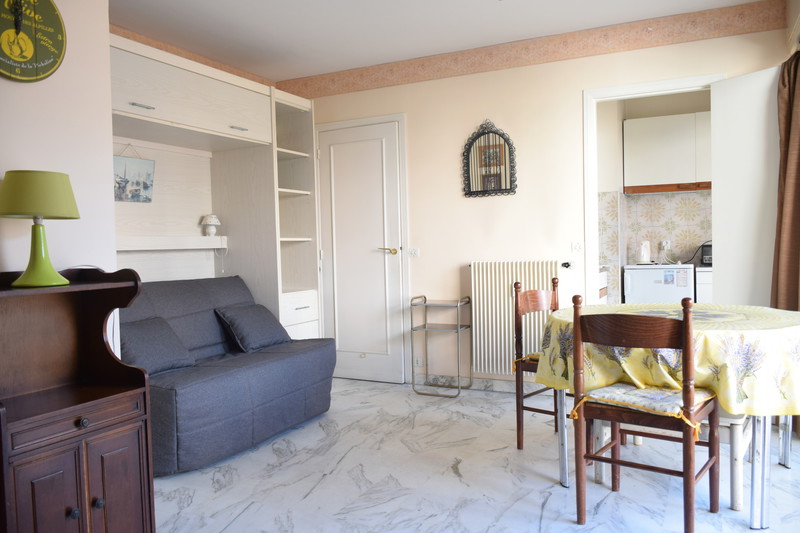 Photo Apartment Antibes   to buy apartment  1 room   25&nbsp;m&sup2;