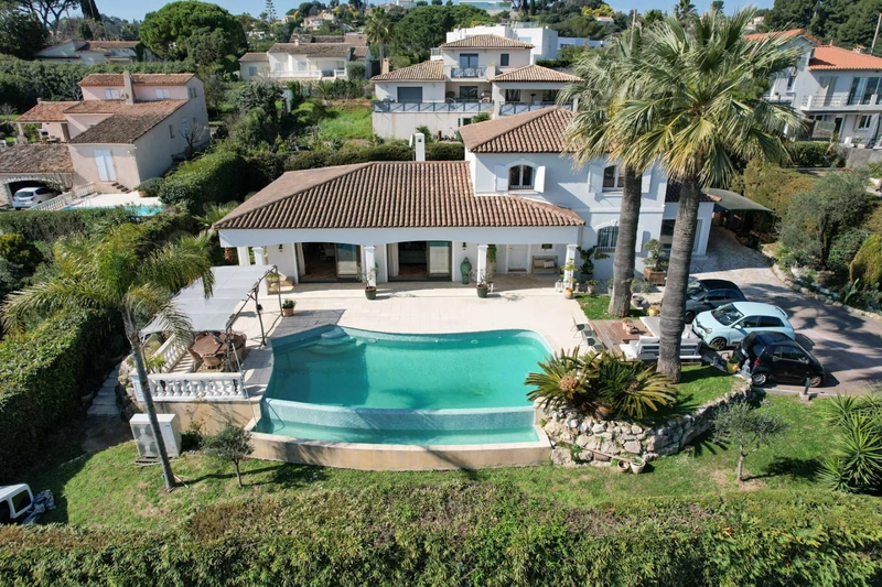 Maison Antibes Rastines - valmasque - constance,   achat maison  5 chambres   235&nbsp;m&sup2;