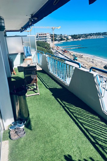 Appartement Antibes Juan front de mer,   achat appartement  3 pièces   90&nbsp;m&sup2;