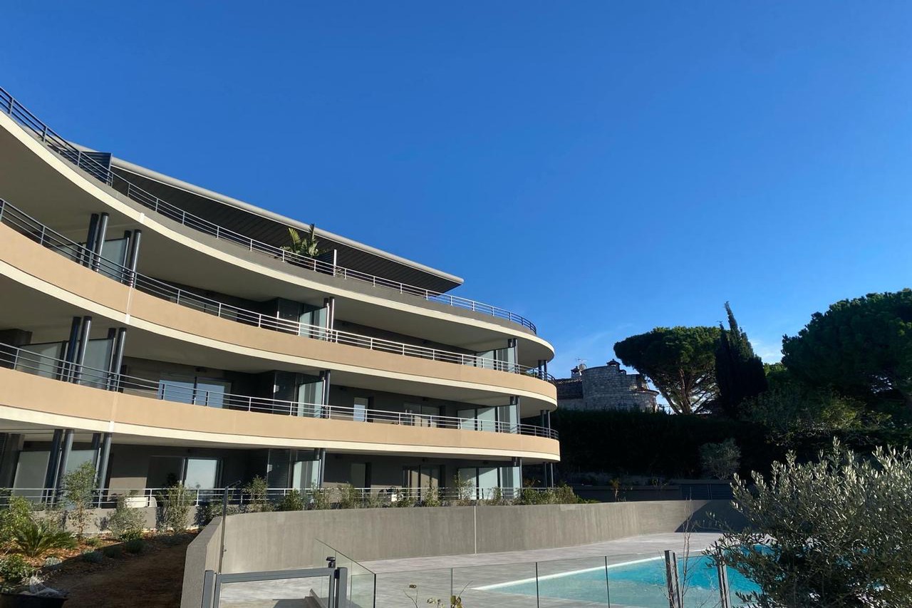 Vente Appartement 93m² 4 Pièces à Nice (06100) - Agence Riviera Bay
