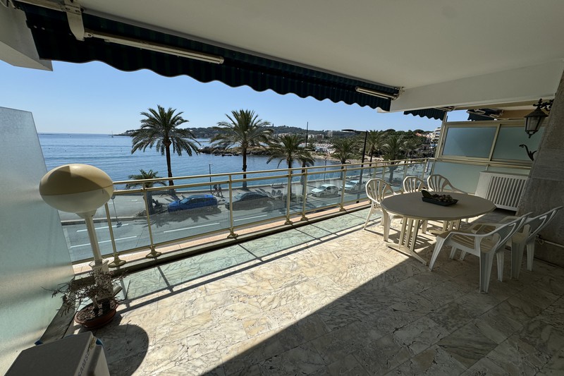 Appartement Antibes Antibes front de mer,   achat appartement  3 pièces   87&nbsp;m&sup2;