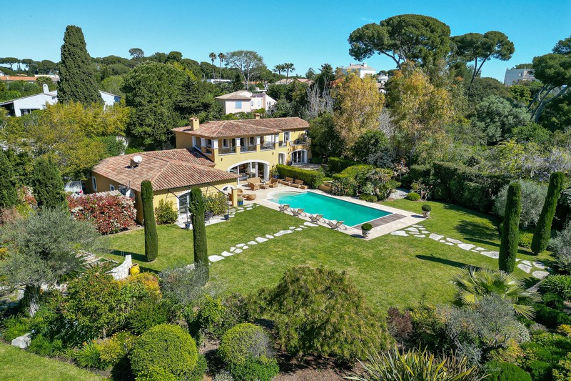 House Antibes Cap d&#039;antibes,   to buy house  8 bedroom   497&nbsp;m&sup2;