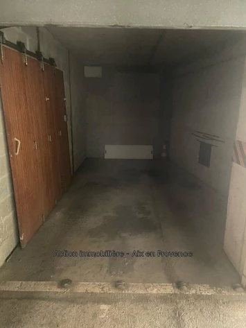 Location garage / box Aix-en-Provence  