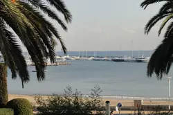 Location saisonnière Appartement T2 + cabine vue mer Sainte-Maxime  