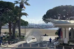 Location saisonnière Appartement F3 avec vue mer. Sainte-Maxime  