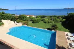 Location saisonnière Villa avec vue mer et piscine Sainte-Maxime  