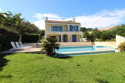 Location saisonnière Villa avec vue mer et piscine Sainte-Maxime  