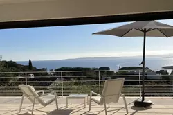 Location saisonnière Villa avec piscine et vue mer Les Issambres  