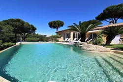 Location saisonnière Villa avec vue mer et piscine Sainte-Maxime  